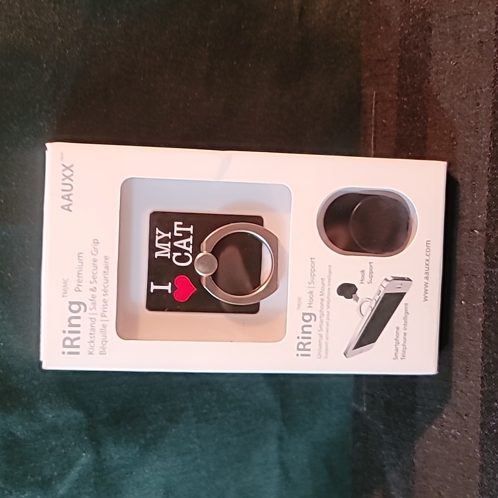 Brand NWT iRing Kickstand and hook support 2 in 1 black and silver New ❤️ my cat